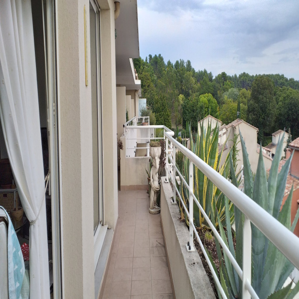Offres de location Appartement Saint-Rémy-de-Provence 13210