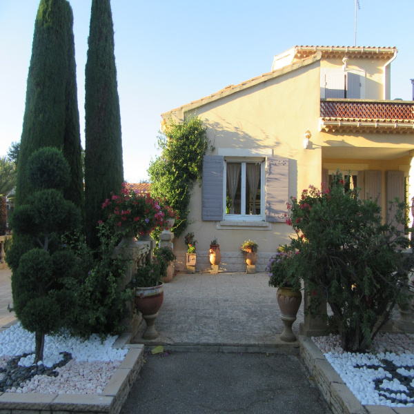 Offres de vente Villa Saint-Étienne-du-Grès 13103