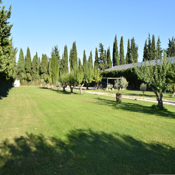 Offres de vente Maison Saint-Étienne-du-Grès 13103